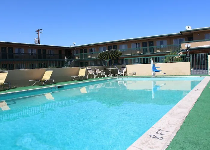 Travelodge 4th Avenue Yuma