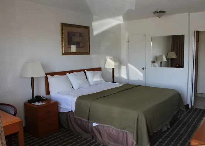Motel Travelodge 4th Avenue 2*
