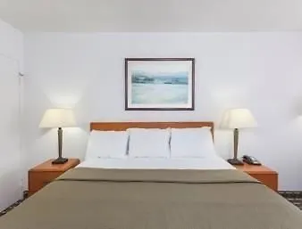 Travelodge 4th Avenue 2* Yuma