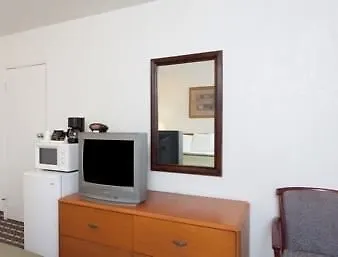 Motel Travelodge 4th Avenue 2*